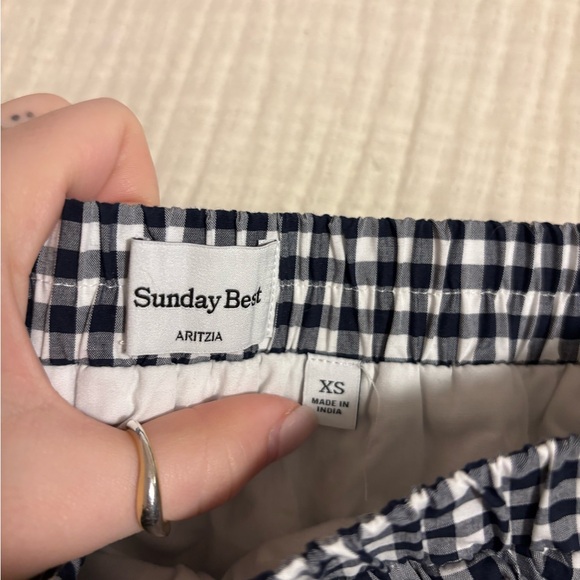 Aritzia Sunday Bubble Mini Skirt - Picture 3 of 3